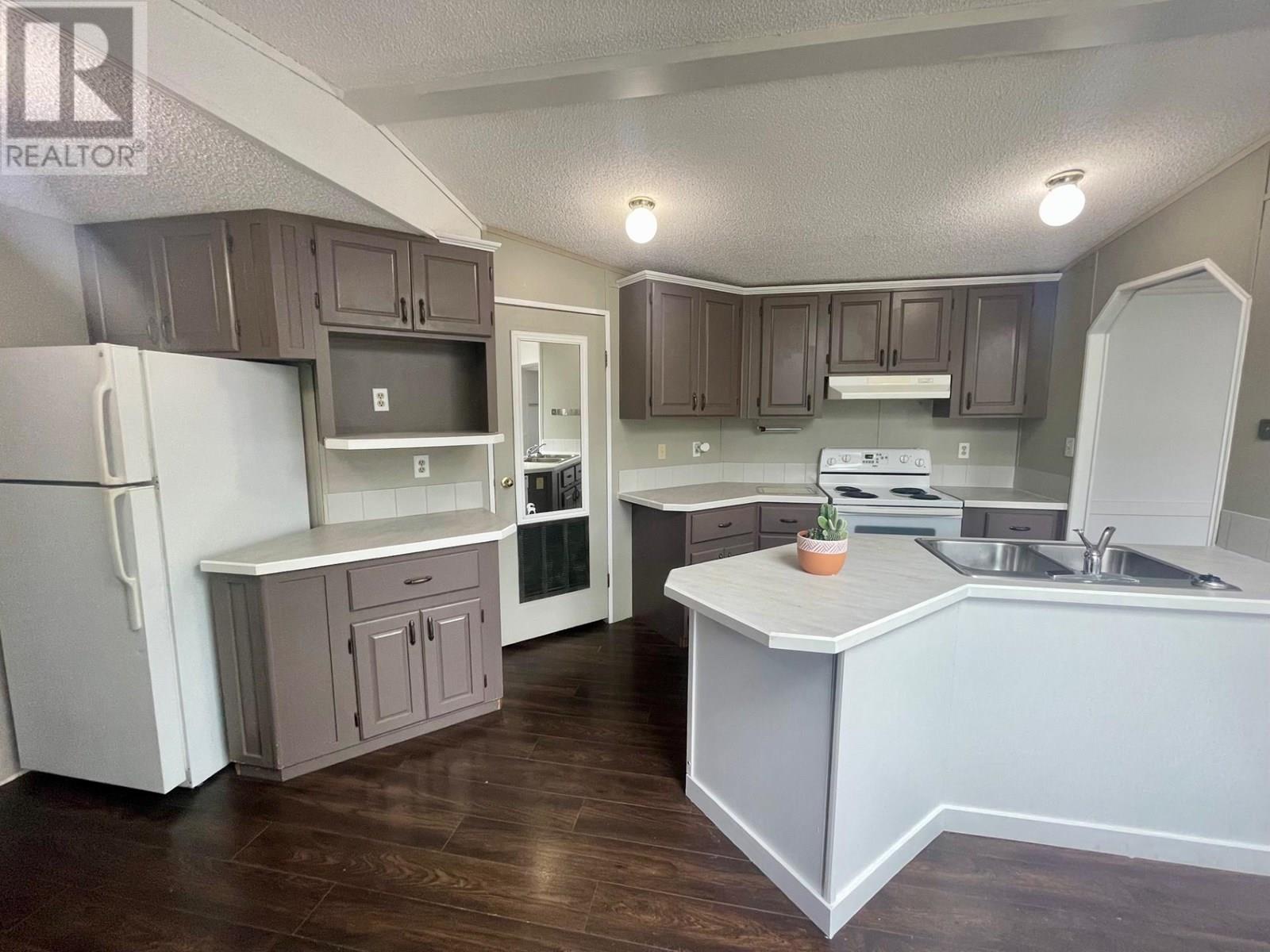 100 Industrial Road 1 Road Unit# 74, Sparwood, British Columbia  V0B 2G1 - Photo 6 - 10352390