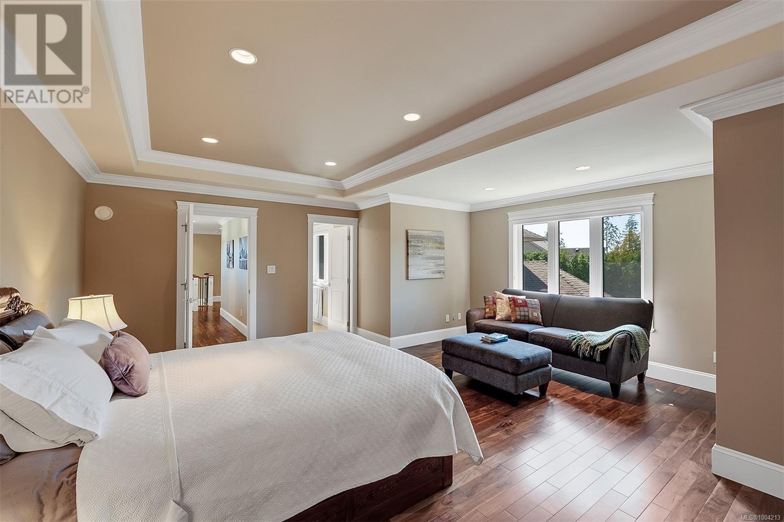 Property at 1867 Marina Way image 3