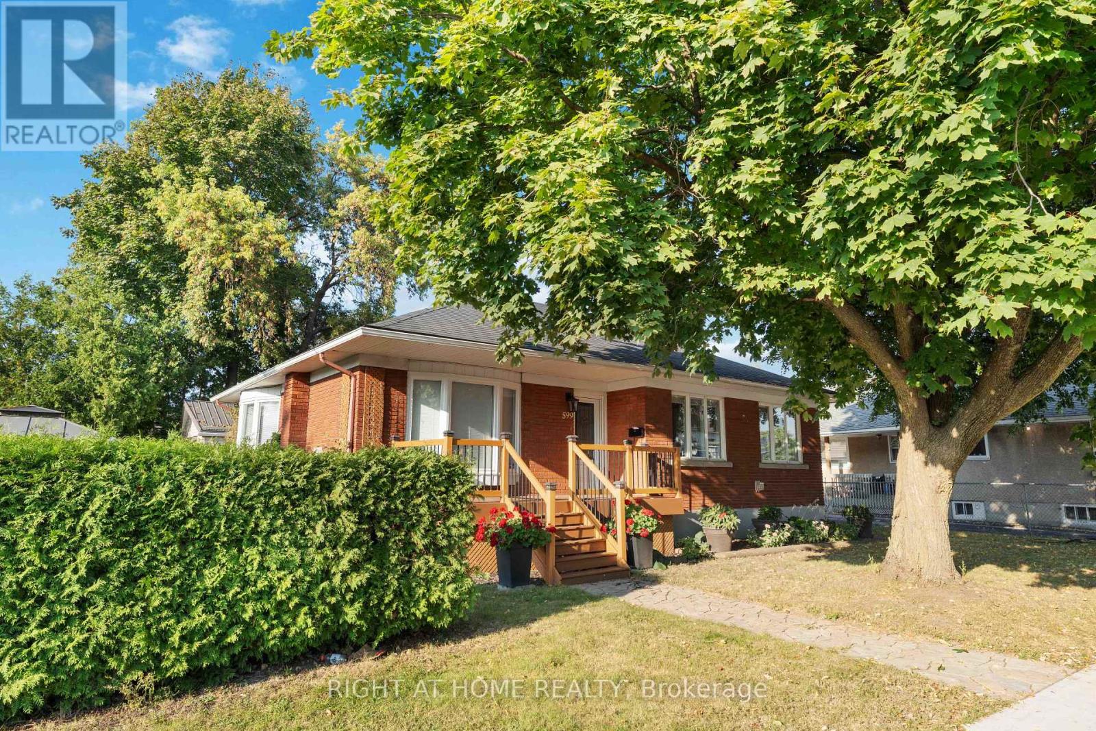 Property at 599 DONALD STREET image 1