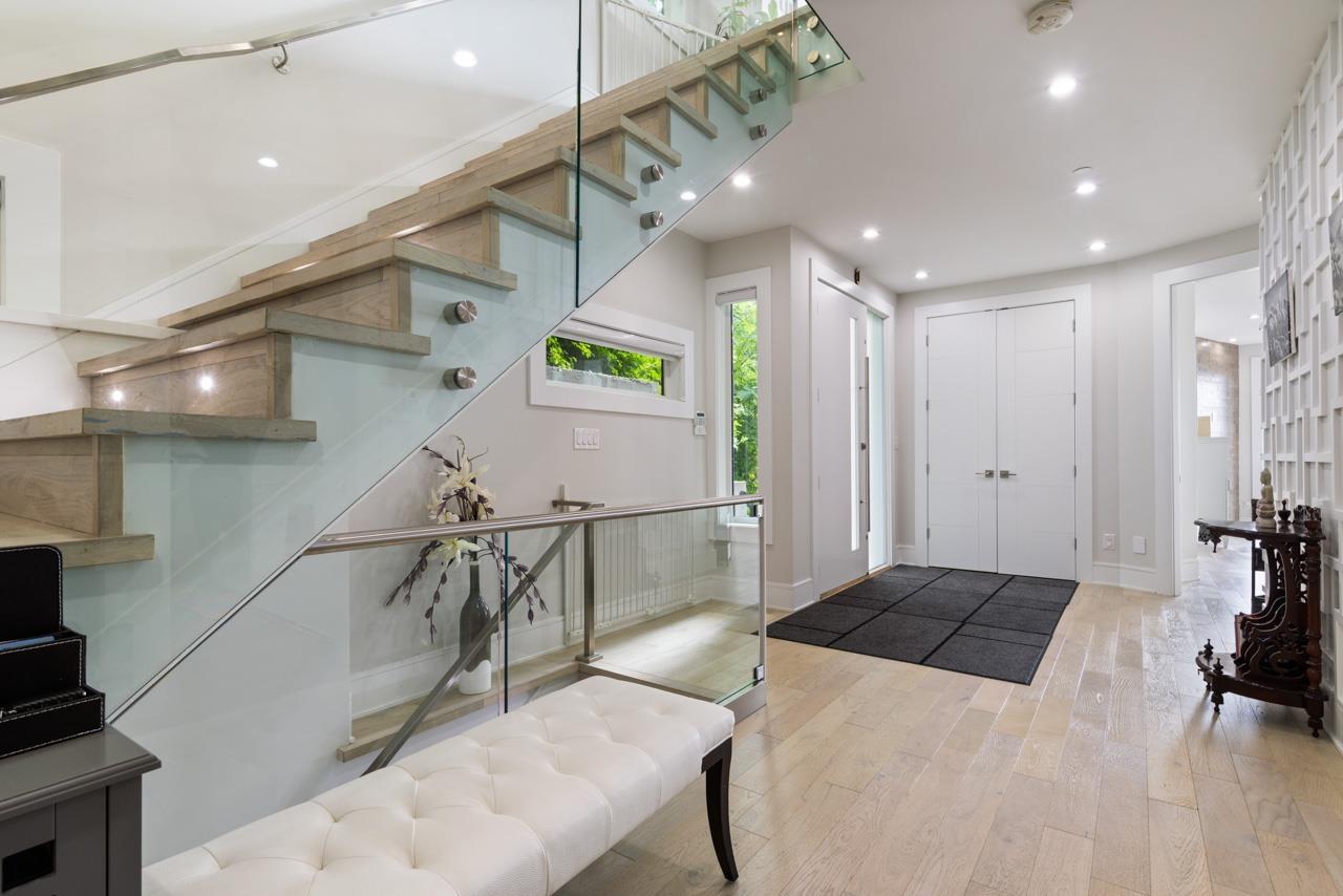 14999 Blackwood Lane, White Rock, British Columbia  V4B 2A8 - Photo 10 - R3017089