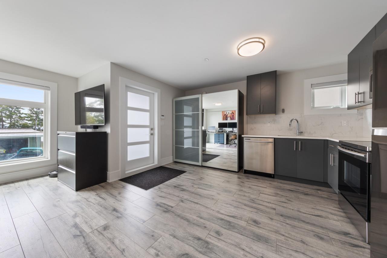 14999 Blackwood Lane, White Rock, British Columbia  V4B 2A8 - Photo 31 - R3017089