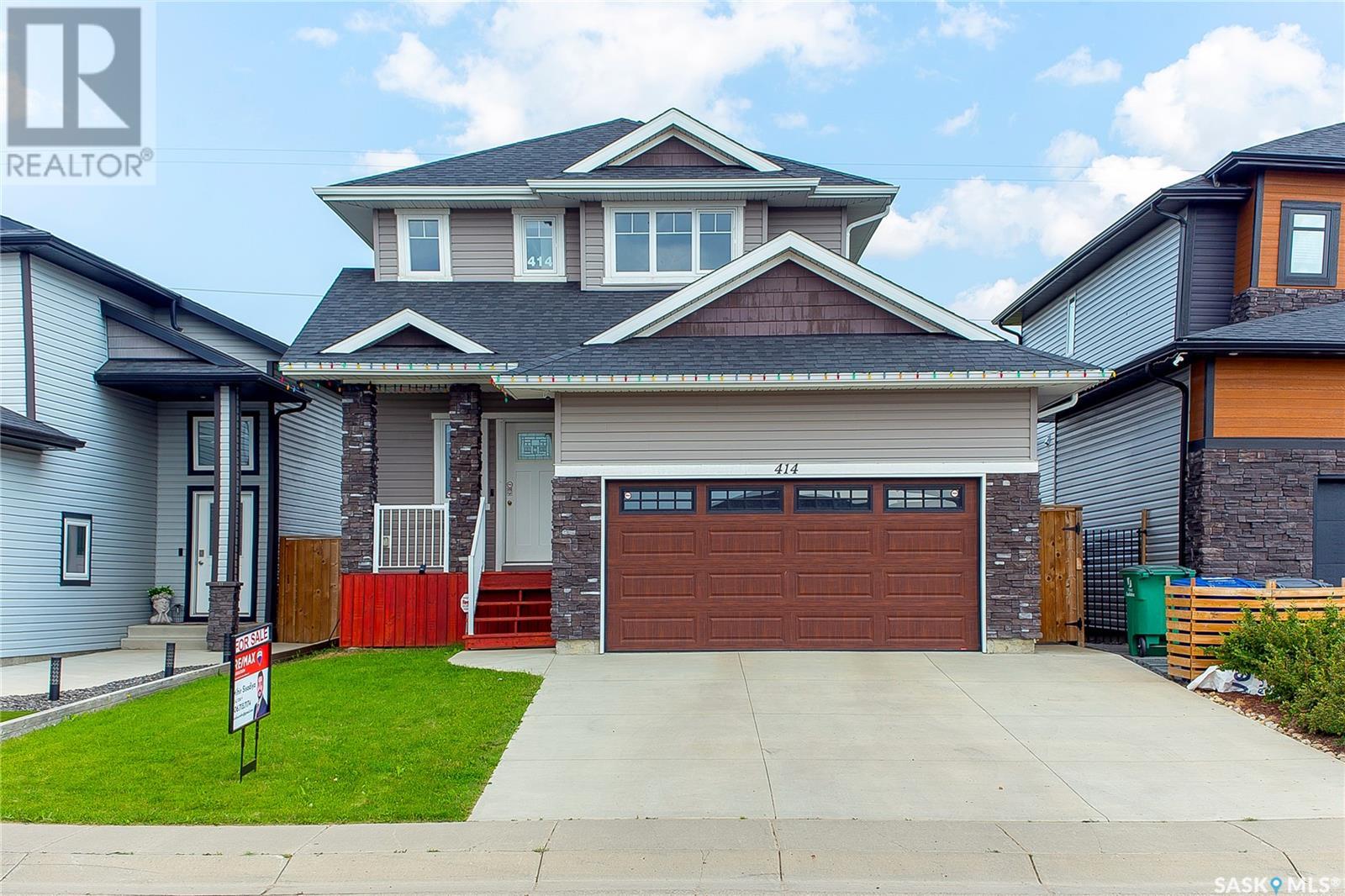 Property at 414 Marlatte CRESCENT image 2