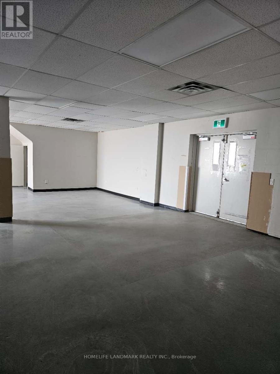 Unit 3 And 4 - 213 The Queensway Avenue S, Georgina, Ontario  L4P 2A3 - Photo 6 - N12237031