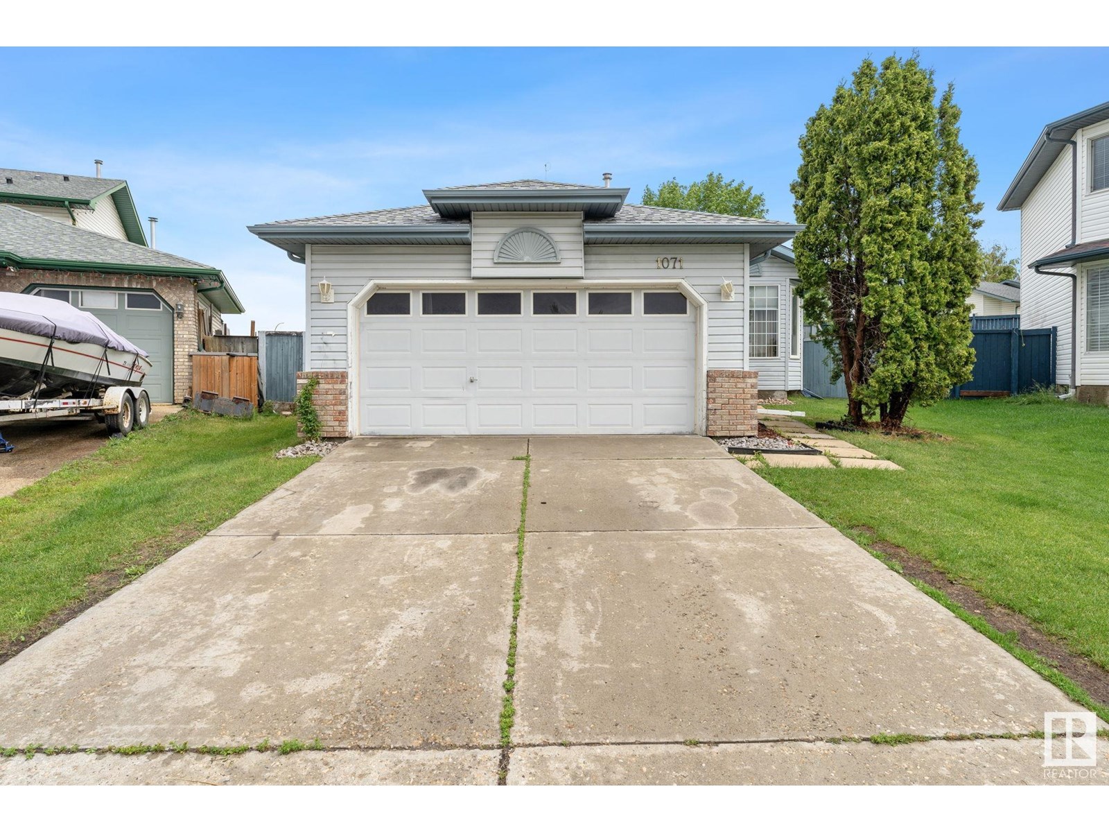Property at 1071 JONES CR NW image 2