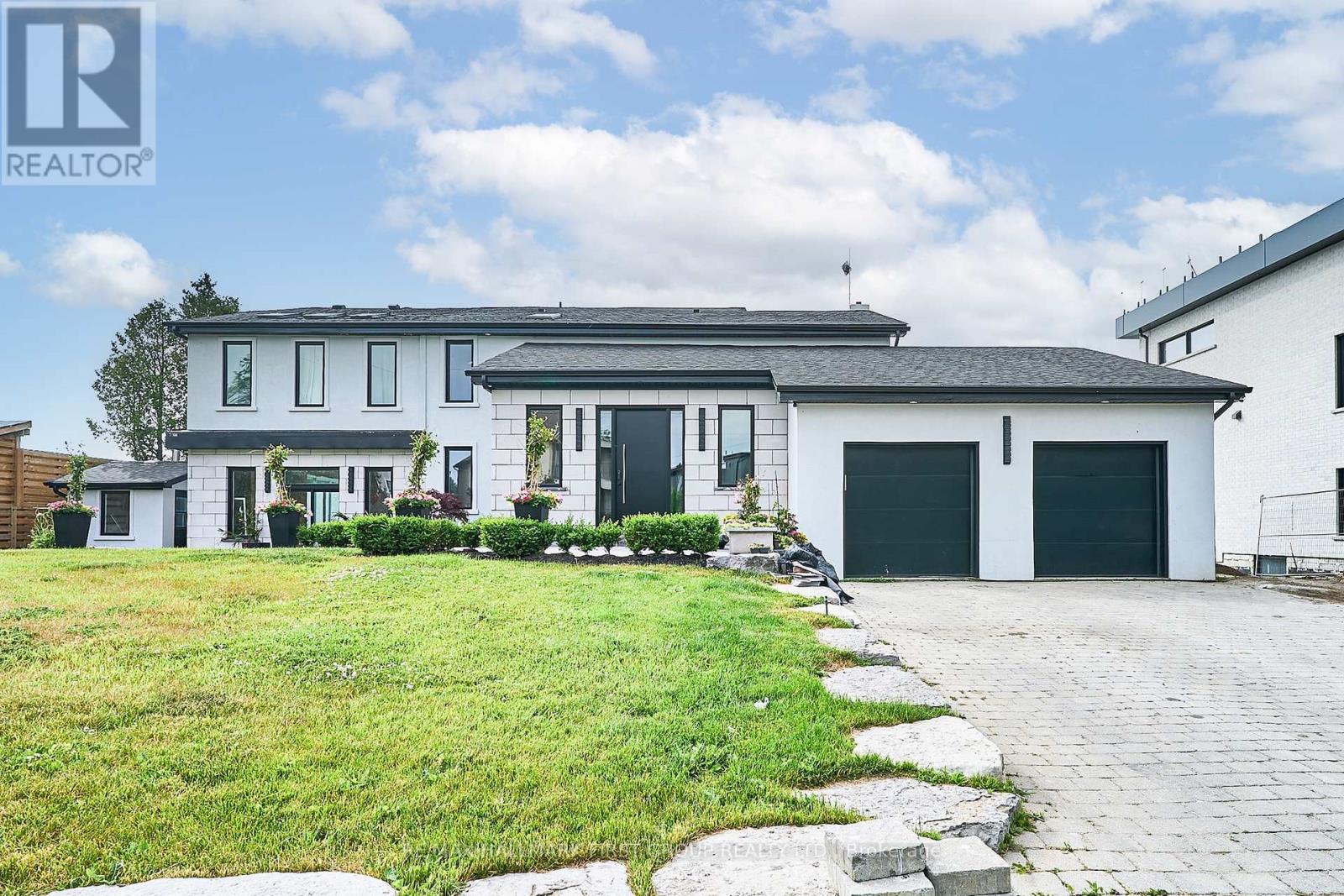 Property at 52 ONTORO BOULEVARD image 1