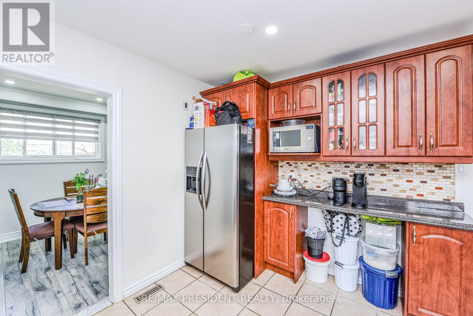 3686 Darla Drive, Mississauga, Ontario  L4T 2C9 - Photo 17 - W12237017