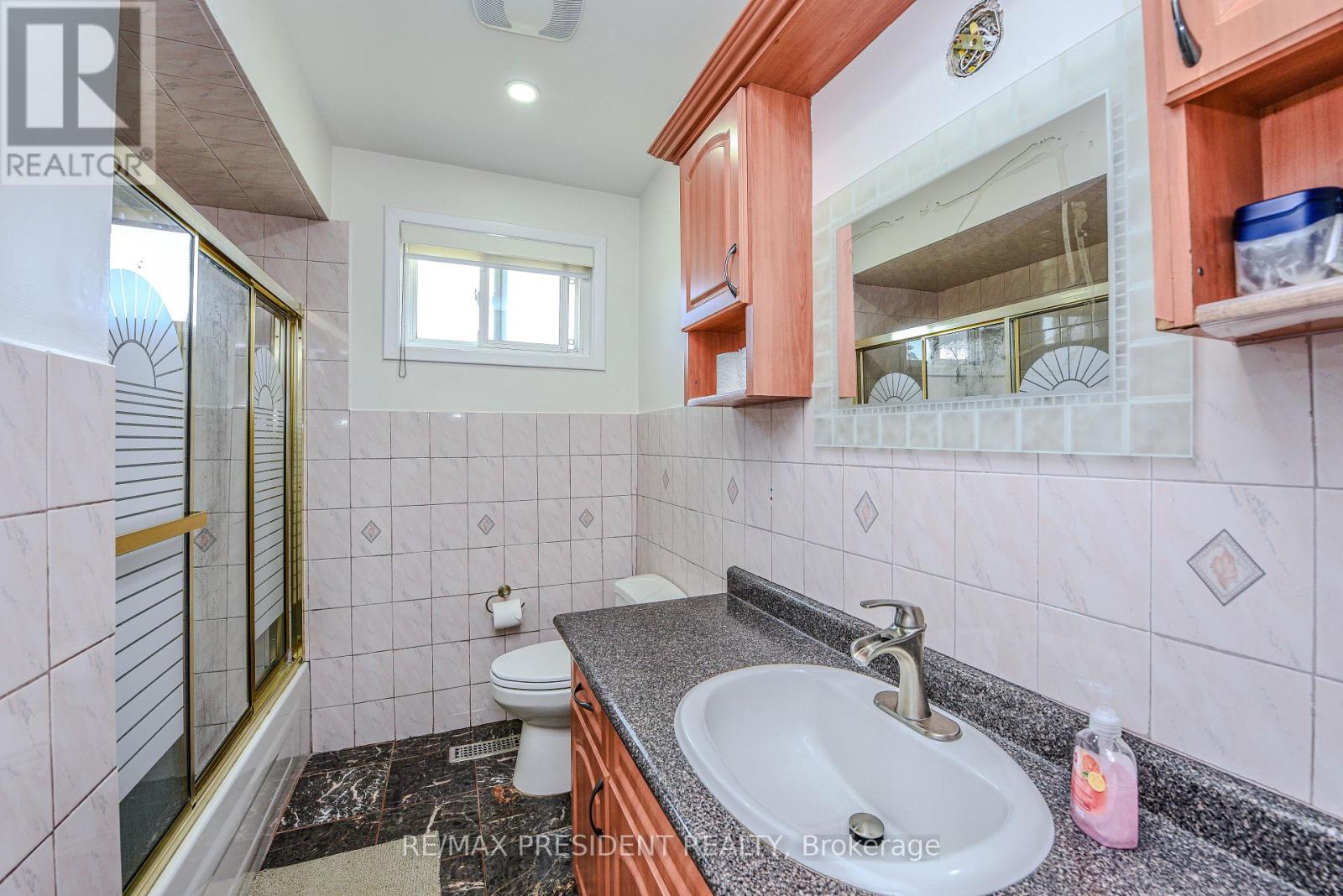 3686 Darla Drive, Mississauga, Ontario  L4T 2C9 - Photo 26 - W12237017