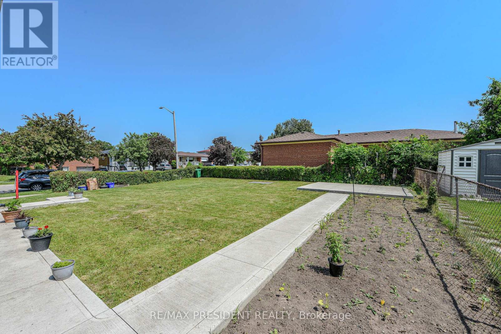 3686 Darla Drive, Mississauga, Ontario  L4T 2C9 - Photo 43 - W12237017