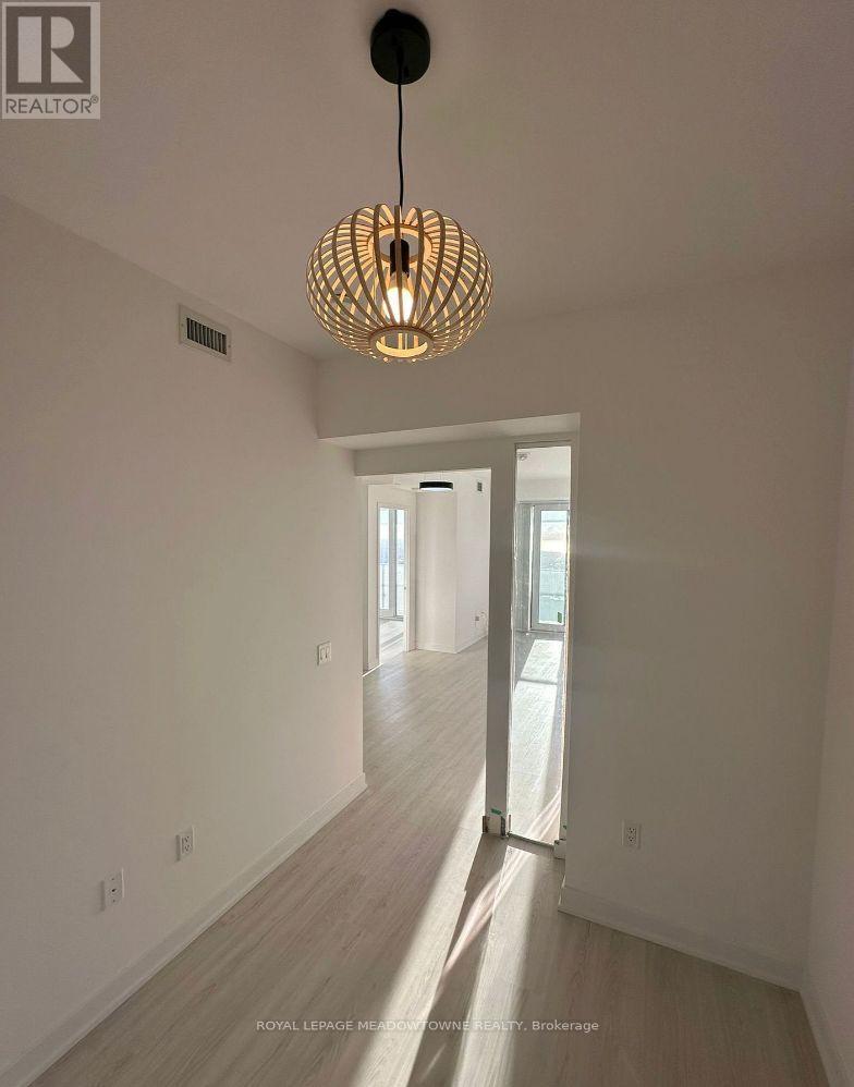 4206 - 3883 Quartz Road, Mississauga, Ontario  L5B 0M4 - Photo 13 - W12237029