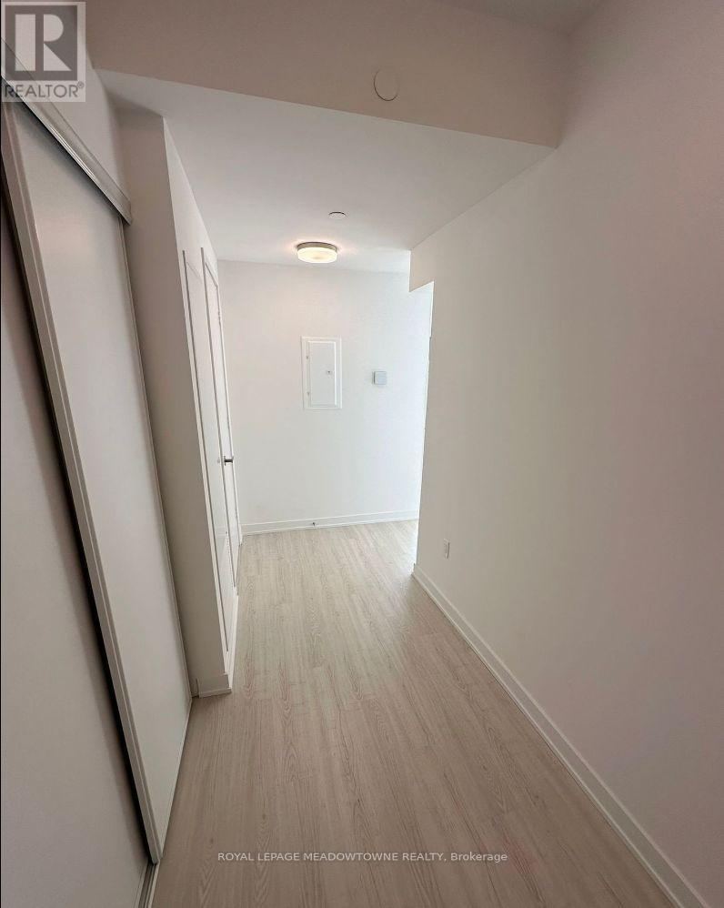 4206 - 3883 Quartz Road, Mississauga, Ontario  L5B 0M4 - Photo 7 - W12237029