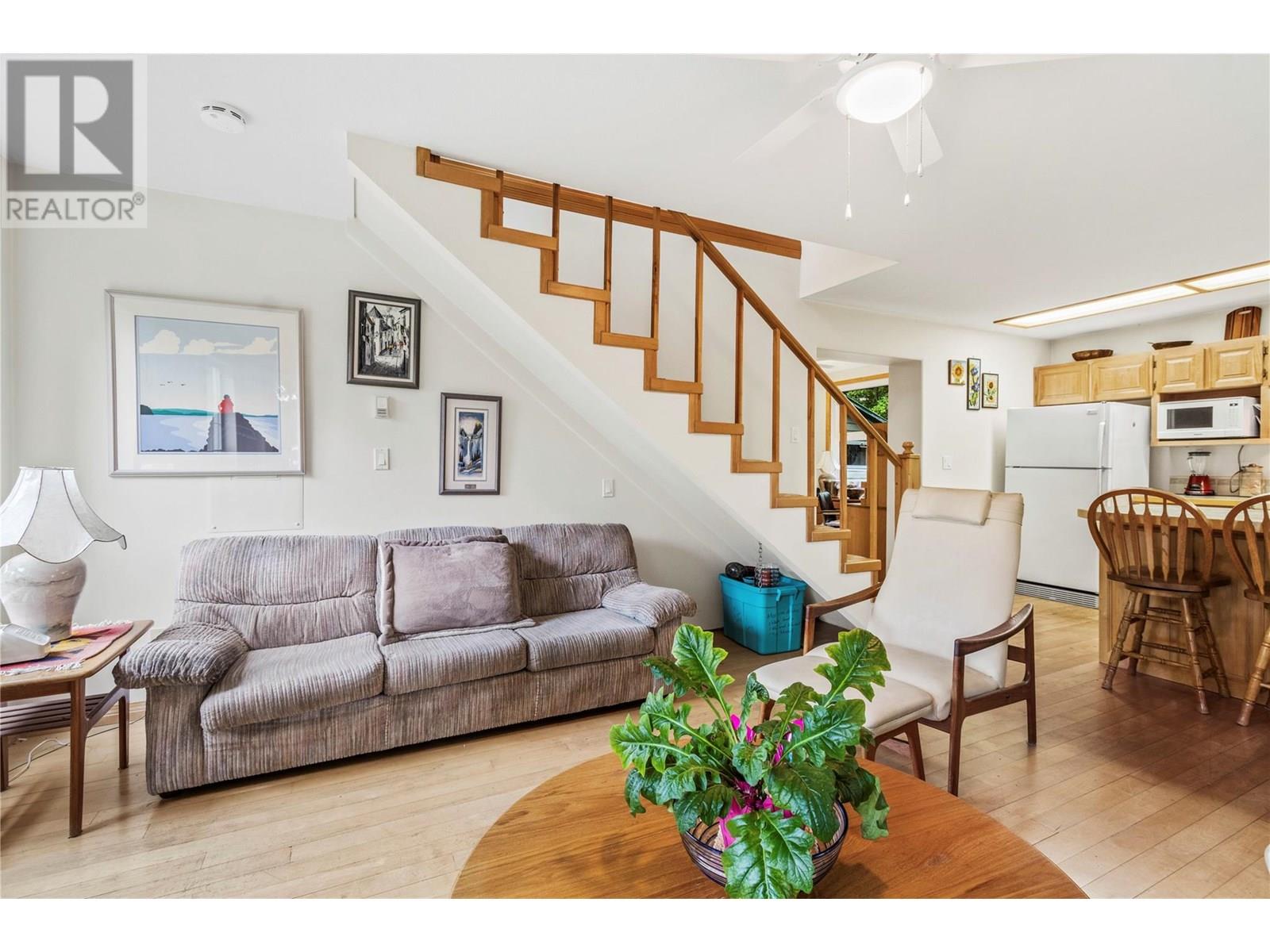 1756 Blind Bay Road, Blind Bay, British Columbia  V0E 2W0 - Photo 25 - 10333024