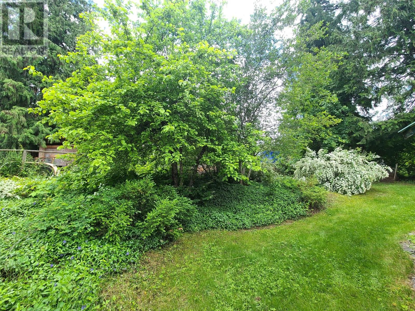 1756 Blind Bay Road, Blind Bay, British Columbia  V0E 2W0 - Photo 13 - 10333024