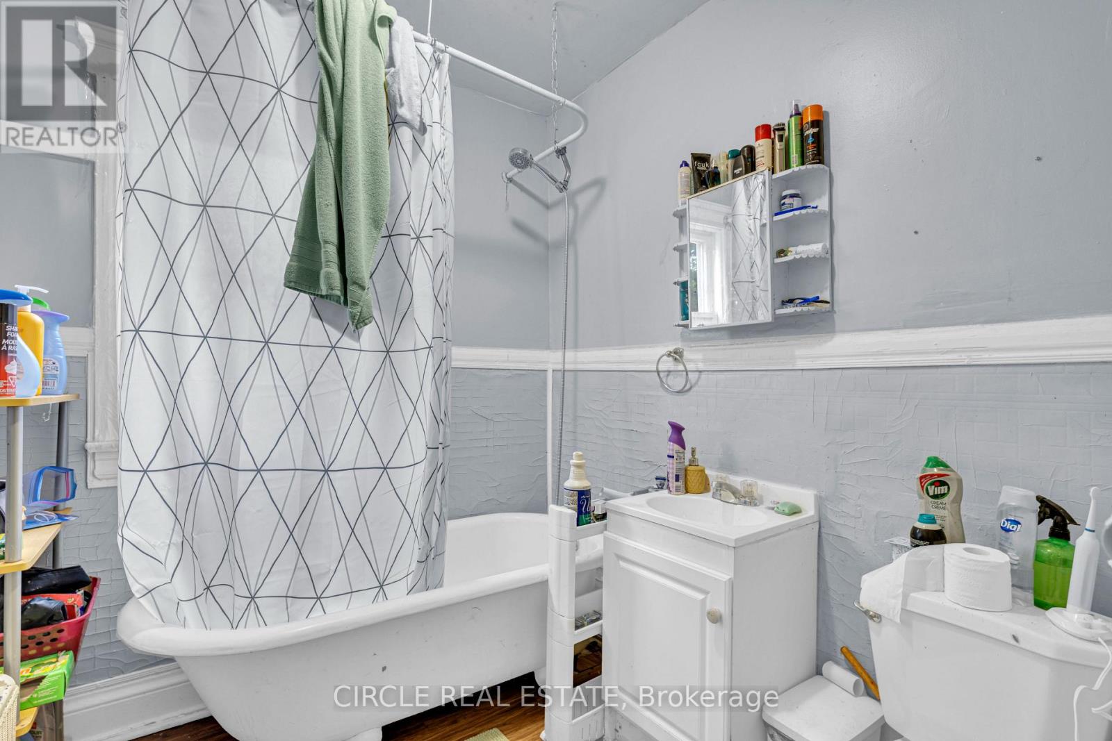 945-951 Wellington Avenue, Windsor, Ontario  N9A 5K2 - Photo 47 - X12237025