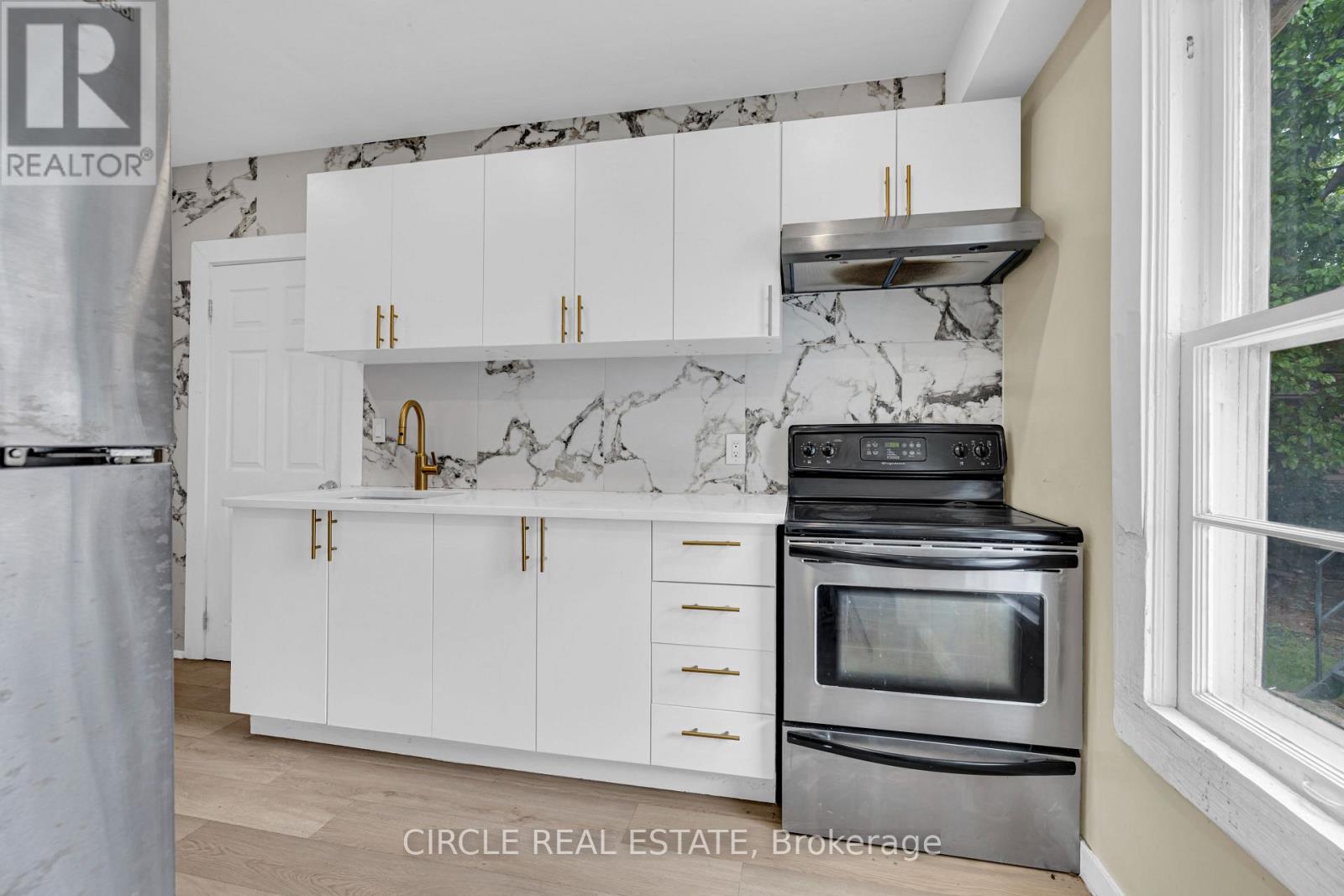 945-951 Wellington Avenue, Windsor, Ontario  N9A 5K2 - Photo 6 - X12237025