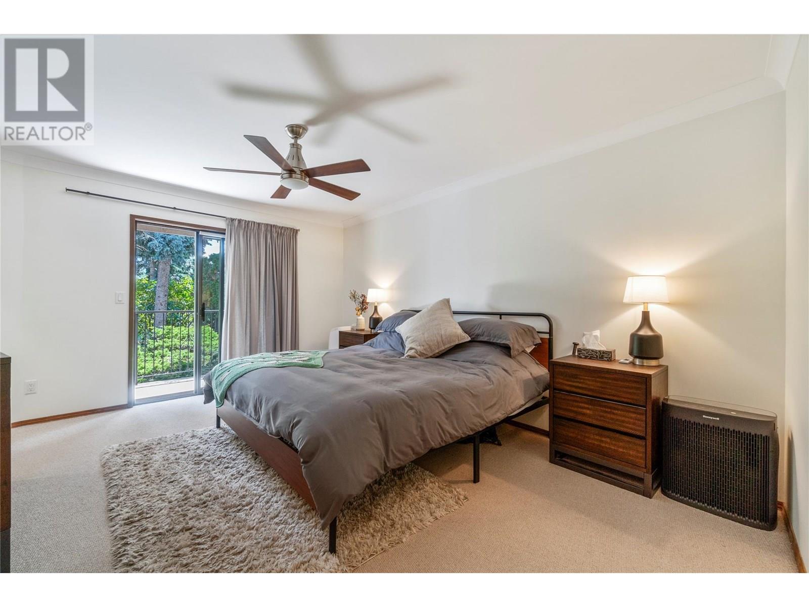 Property at 2631 Grandview Place image 3
