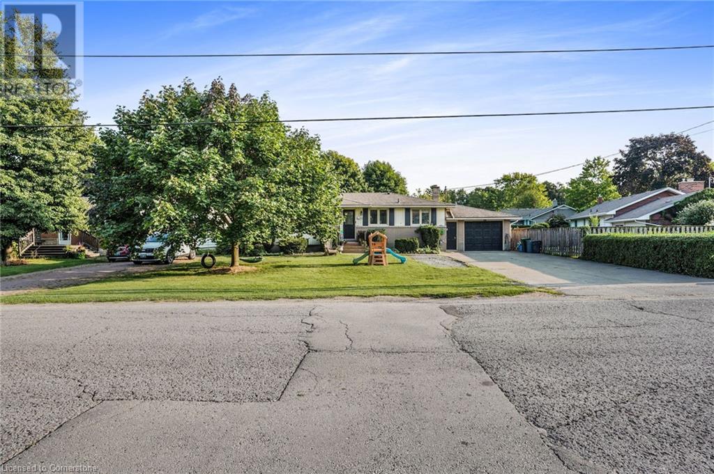 Property at 3316 TALLMAN Drive image 3