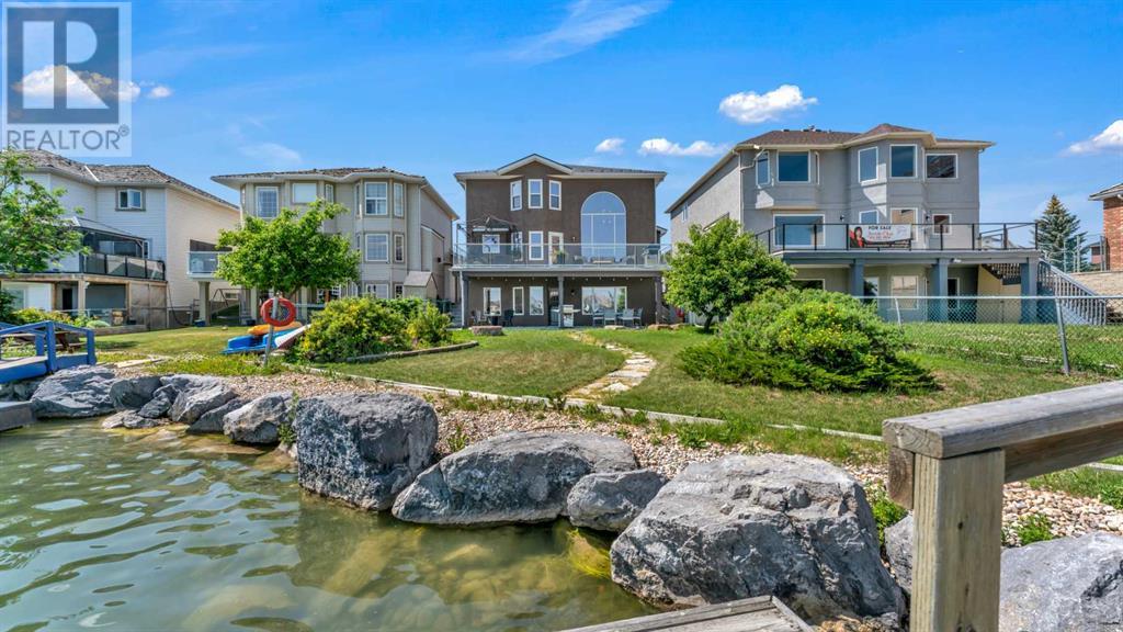 Property at 155 Coral Shores Landing NE image 2