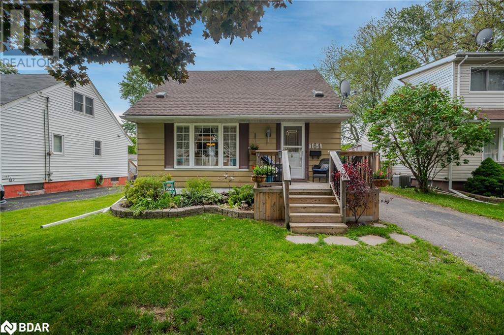 Property at 164 ADAIR Avenue N image 1