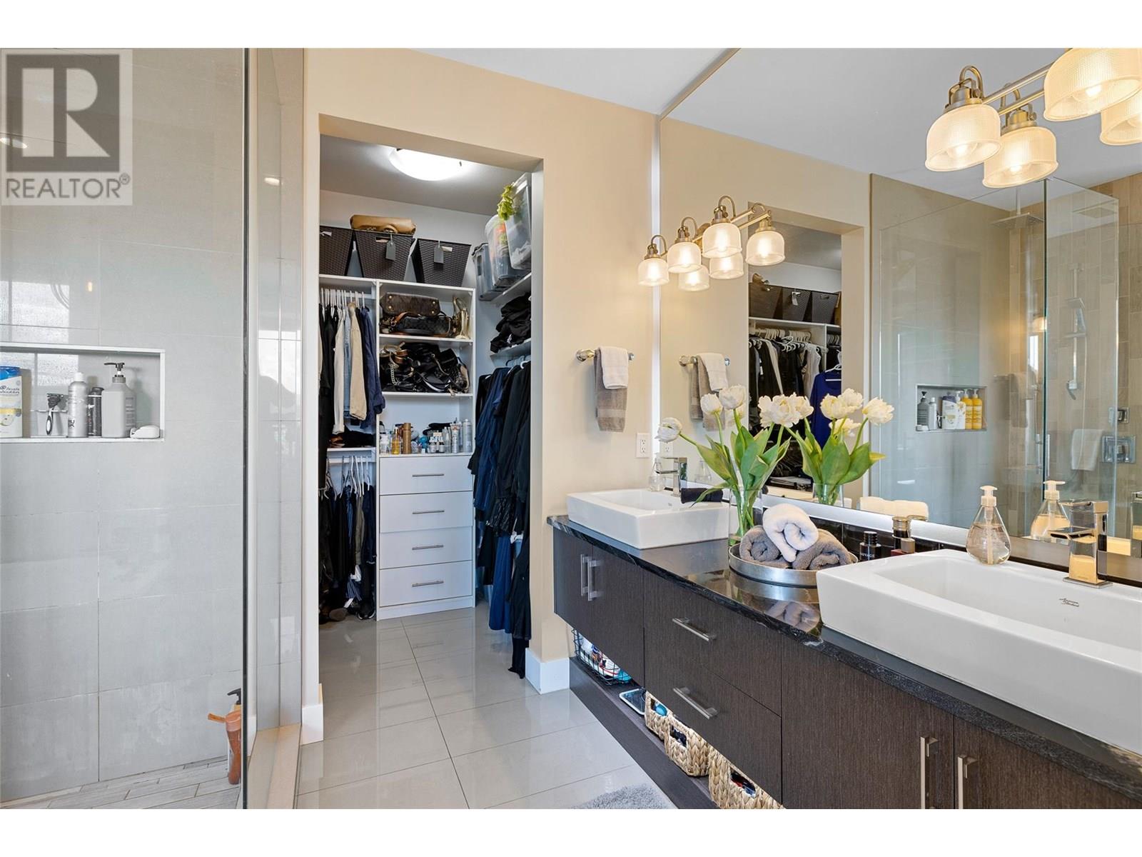 Property at 1455 Benzer Court image 3