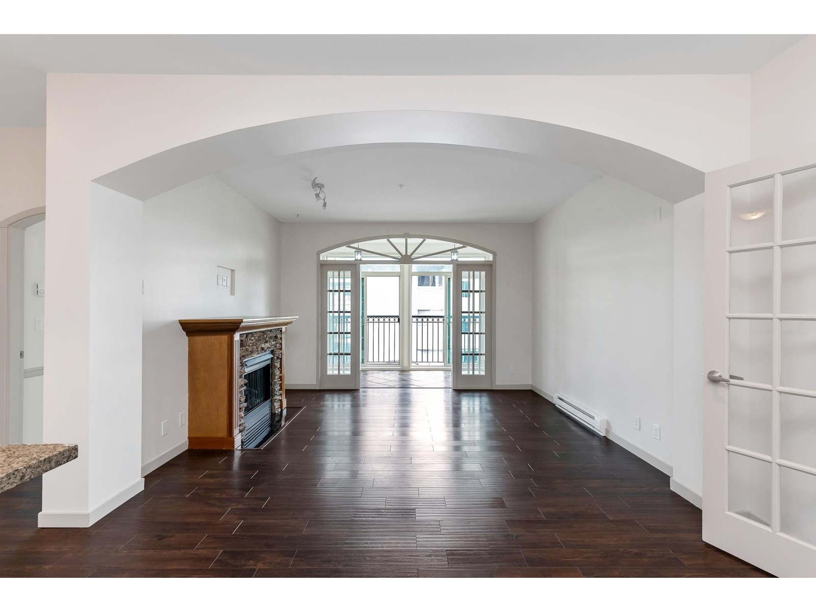 207 33485 South Fraser Way, Abbotsford, British Columbia  V2S 8P9 - Photo 16 - R3017756
