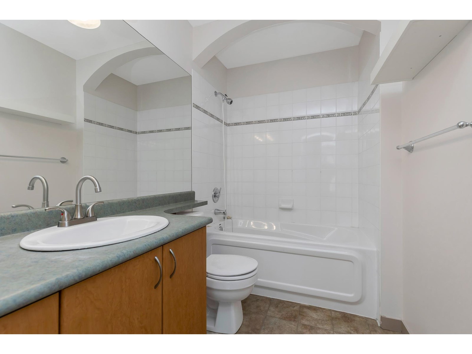 207 33485 South Fraser Way, Abbotsford, British Columbia  V2S 8P9 - Photo 30 - R3017756