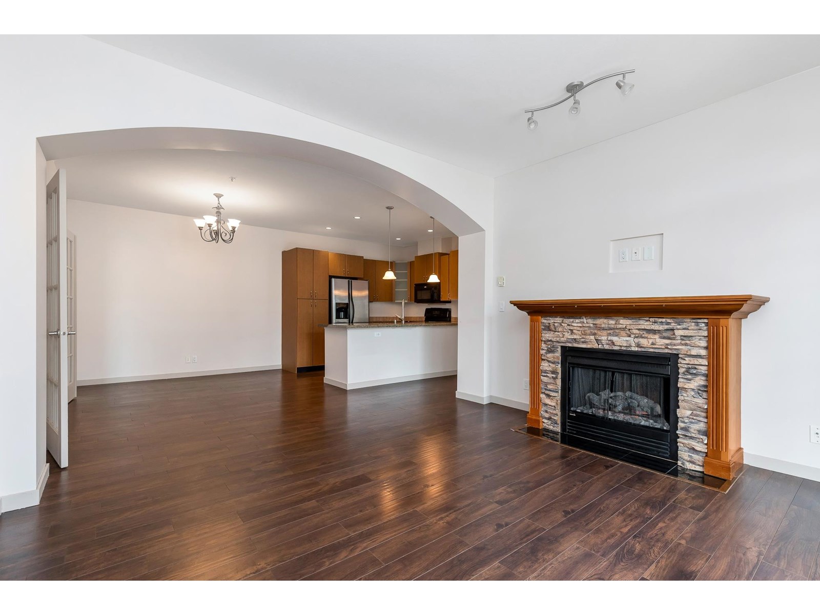 207 33485 South Fraser Way, Abbotsford, British Columbia  V2S 8P9 - Photo 19 - R3017756
