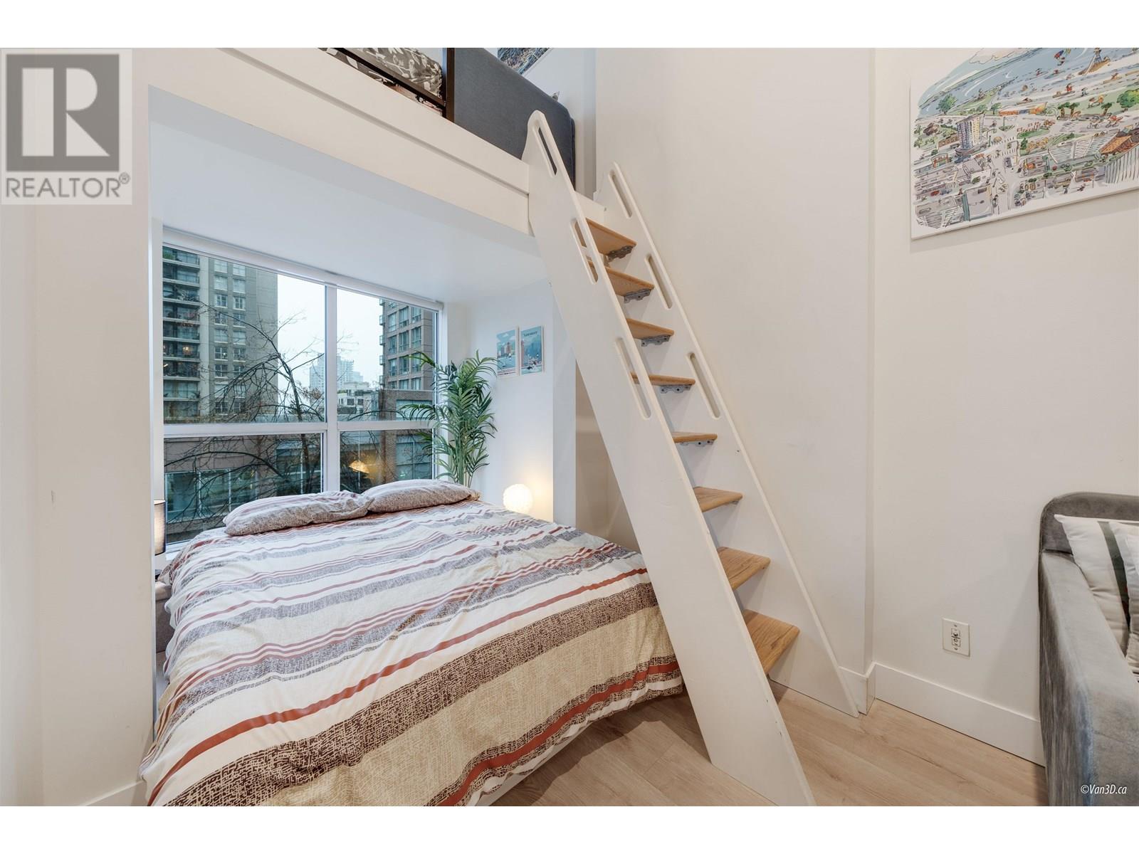 Listing Picture 9 of 25 : 319 933 SEYMOUR STREET, Vancouver / 溫哥華 - 魯藝地產 Yvonne Lu Group - MLS Medallion Club Member