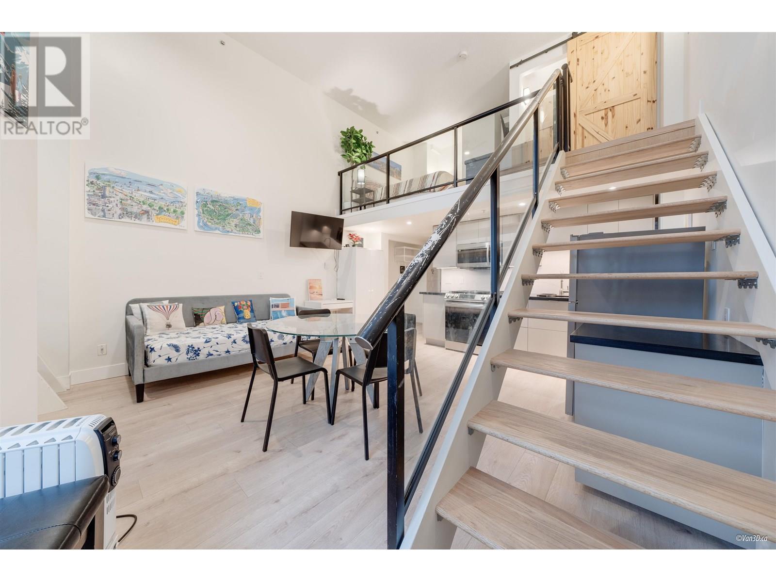 Listing Picture 10 of 25 : 319 933 SEYMOUR STREET, Vancouver / 溫哥華 - 魯藝地產 Yvonne Lu Group - MLS Medallion Club Member