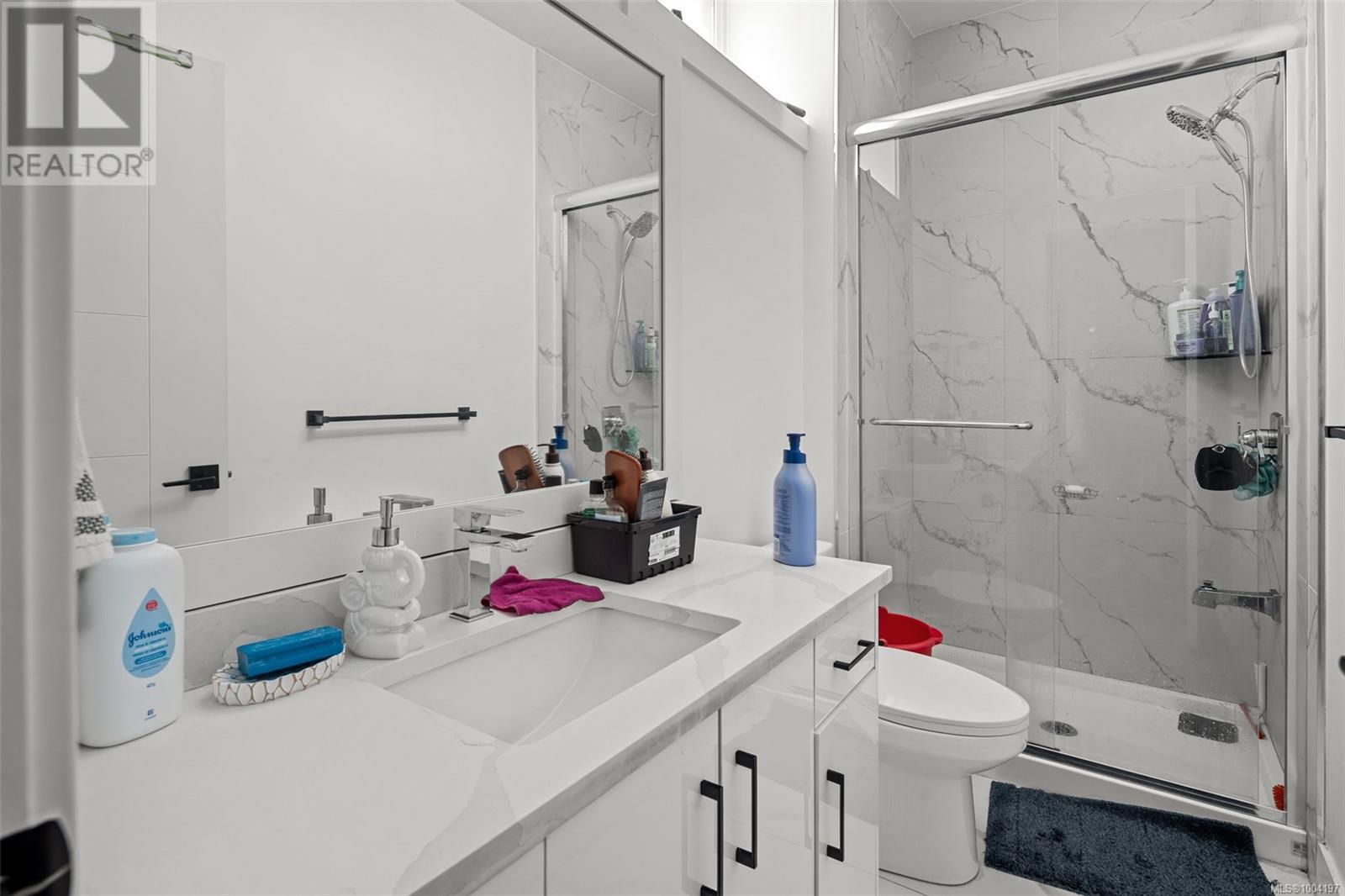 Property at 2197 Navigators Rise image 5
