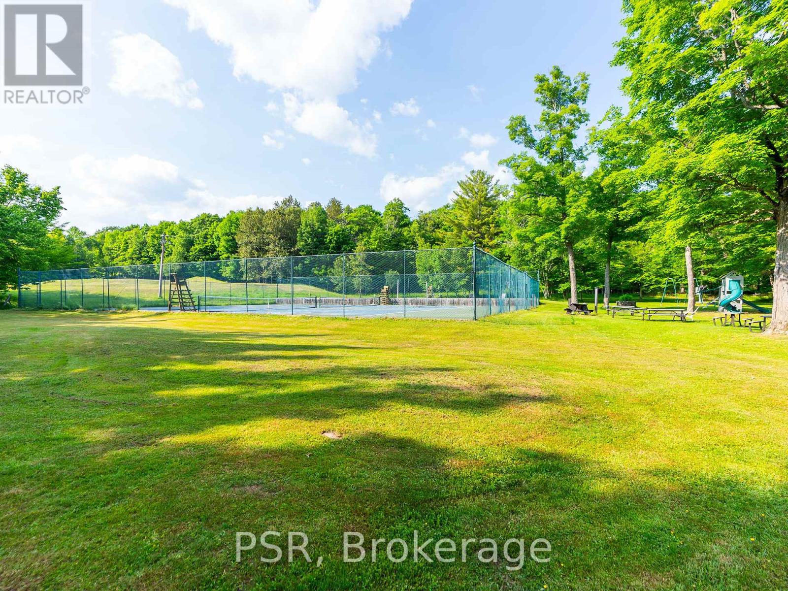 319 - 12 Bigwin Island, Lake Of Bays, Ontario  P0B 1A0 - Photo 22 - X12236254