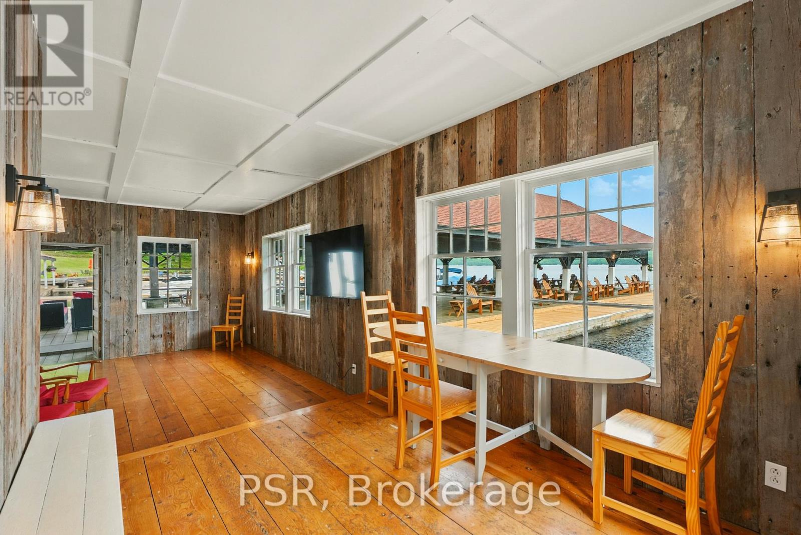 319 - 12 Bigwin Island, Lake Of Bays, Ontario  P0B 1A0 - Photo 38 - X12236254