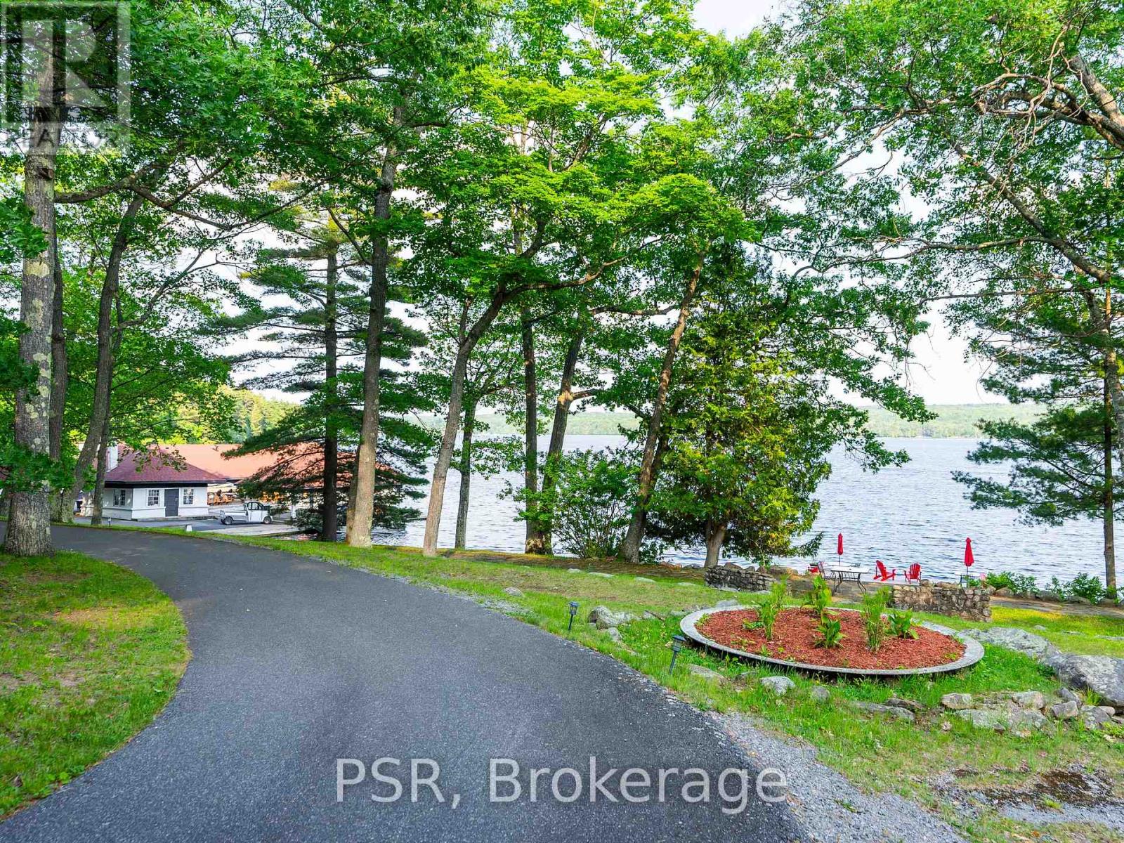 319 - 12 Bigwin Island, Lake Of Bays, Ontario  P0B 1A0 - Photo 25 - X12236254