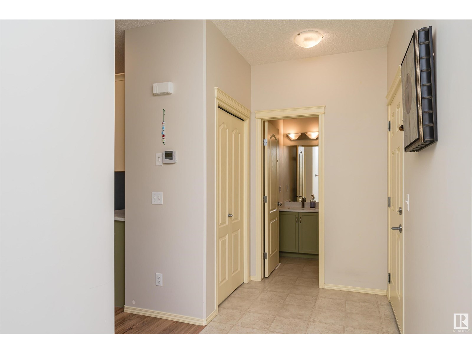Property at 632 176 ST SW image 1