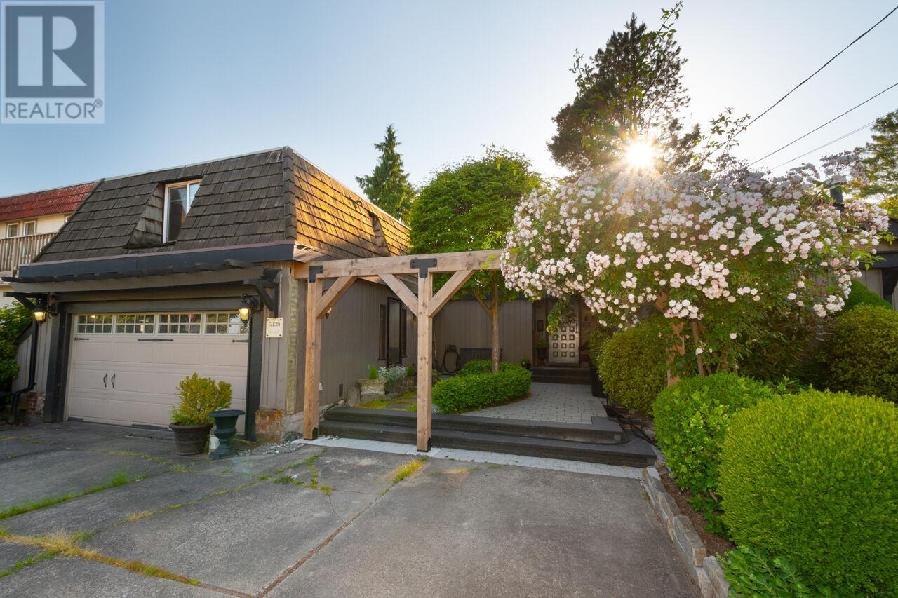 5439 WESTMINSTER AVENUE, ladner, British Columbia V4K2J4