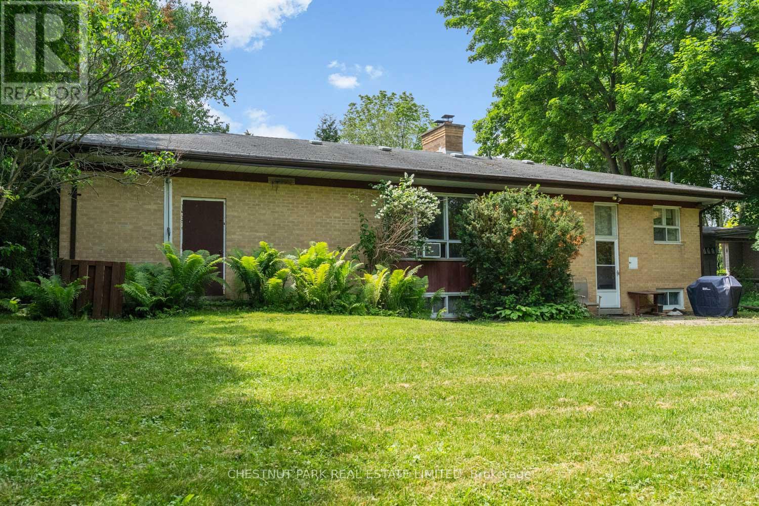 2 Gallacher Avenue, Richmond Hill, Ontario  L4E 2W9 - Photo 45 - N12237091