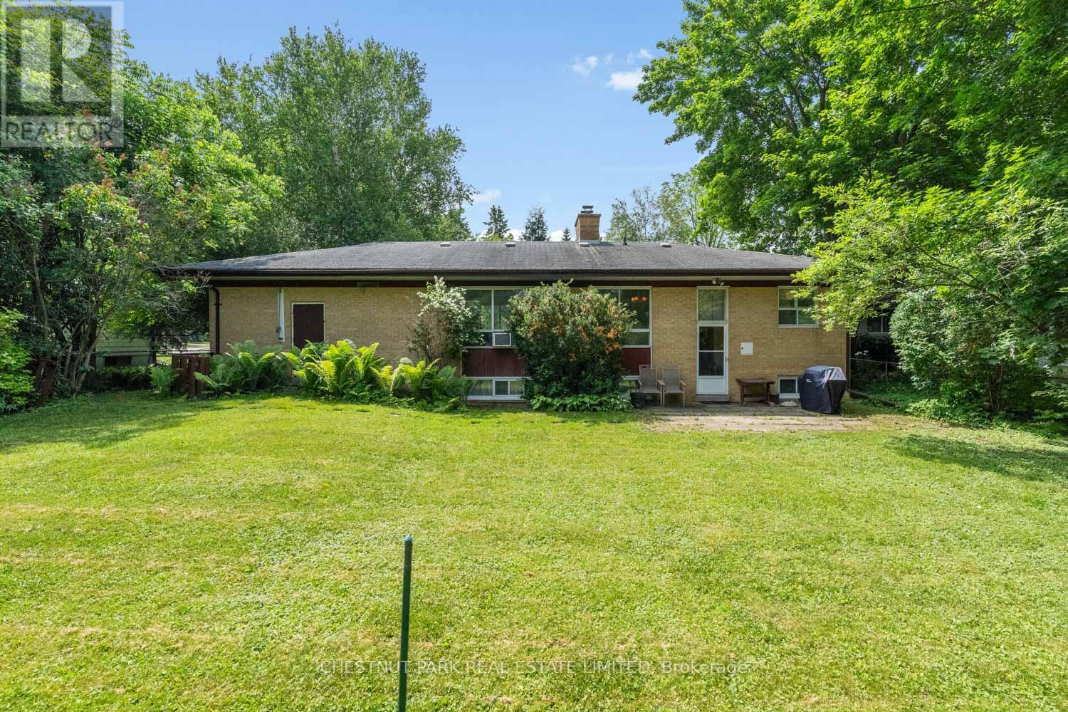 2 Gallacher Avenue, Richmond Hill, Ontario  L4E 2W9 - Photo 46 - N12237091