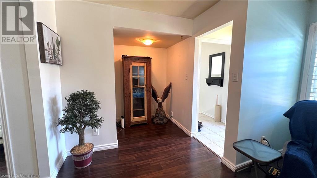 Property at 15 DONALD Avenue image 5