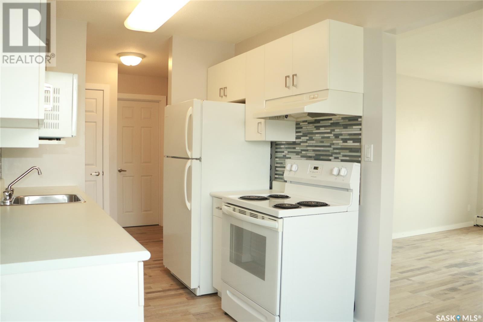 Property at 24 3825 Luther PLACE image 4