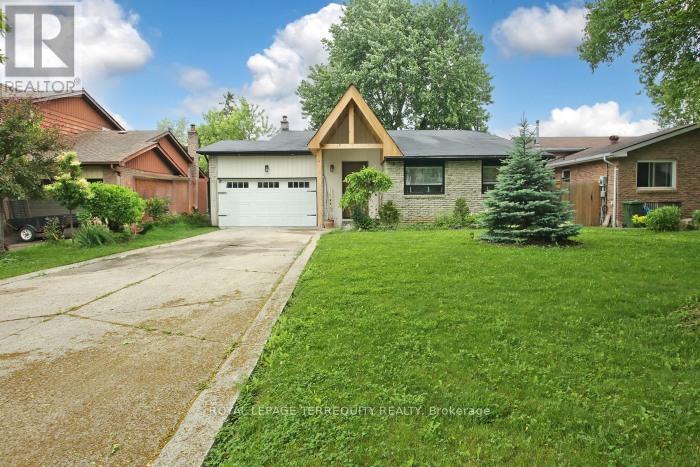 Property at 353 KINGSVIEW DRIVE image 1