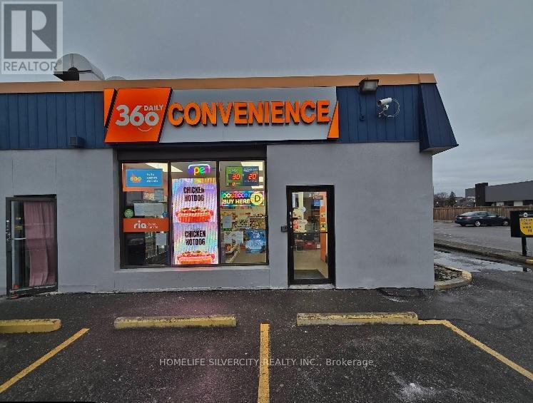 9 - 168 Kennedy Road, Brampton (Brampton South), Ontario  L6W 3G6 - Photo 1 - W12237139