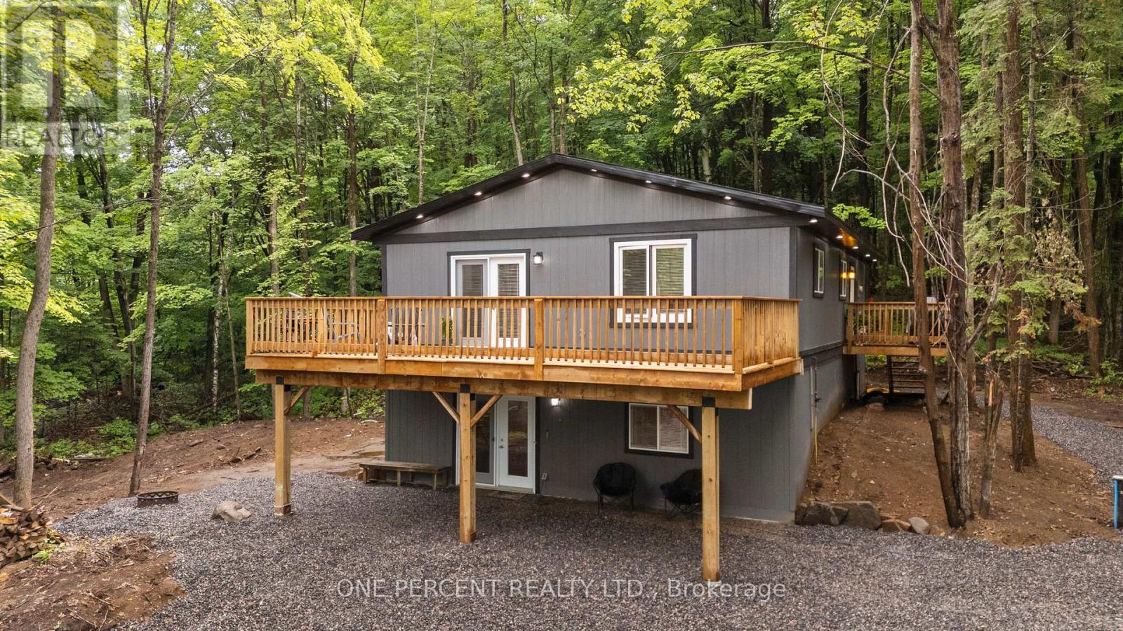 1057 Twelve Mile Lake Road, Minden Hills (Minden), Ontario  K0M 2K0 - Photo 2 - X12237147