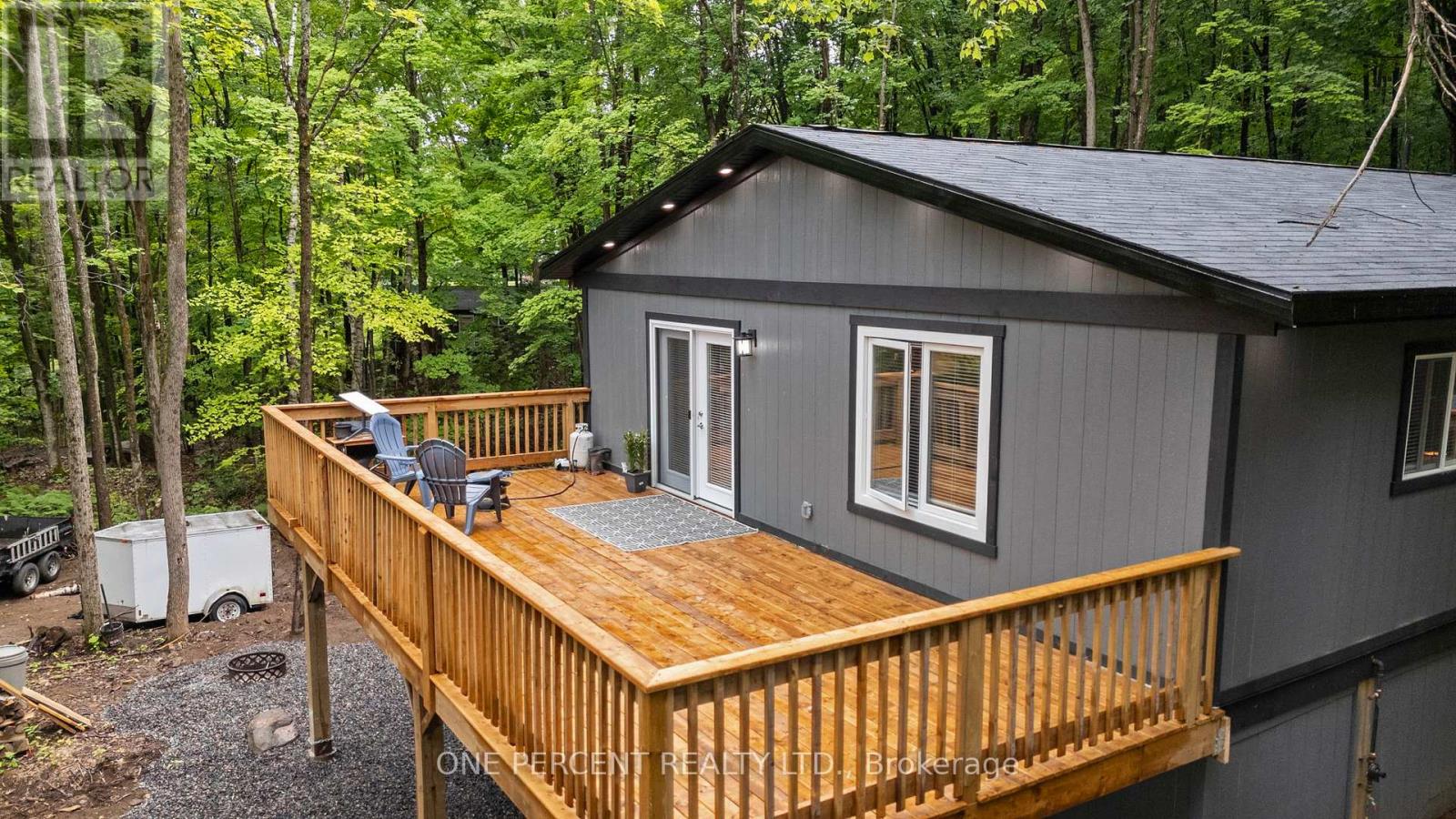 1057 Twelve Mile Lake Road, Minden Hills (Minden), Ontario  K0M 2K0 - Photo 3 - X12237147