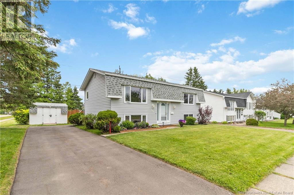 Property at 106 Knox Drive image 4