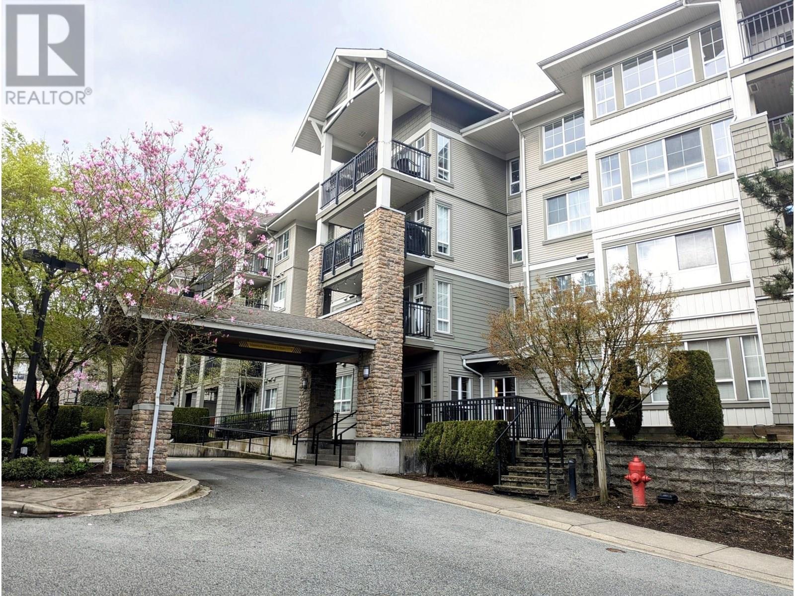 106 9233 GOVERNMENT STREET, Burnaby, British Columbia