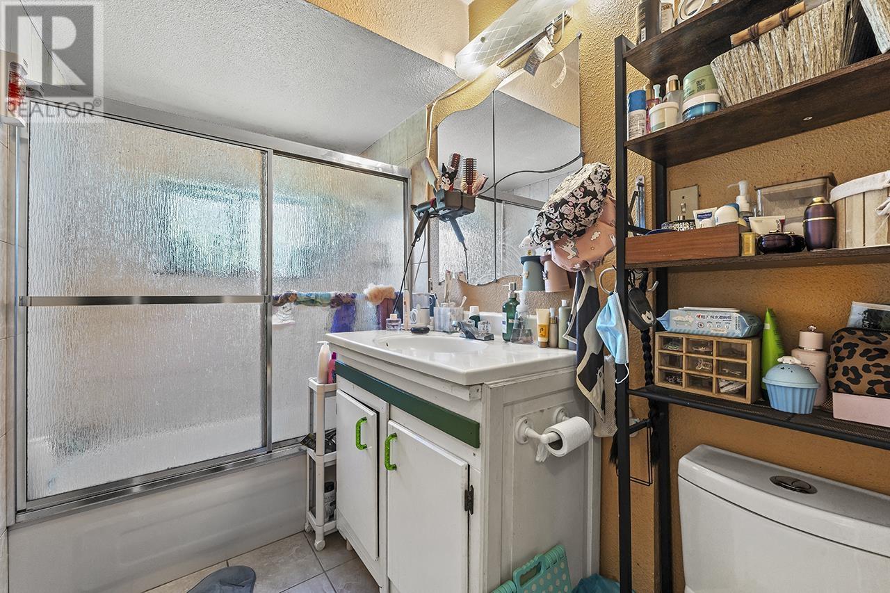 4867 Chatham Street, Vancouver, British Columbia  V5R 3Z1 - Photo 13 - R3018437