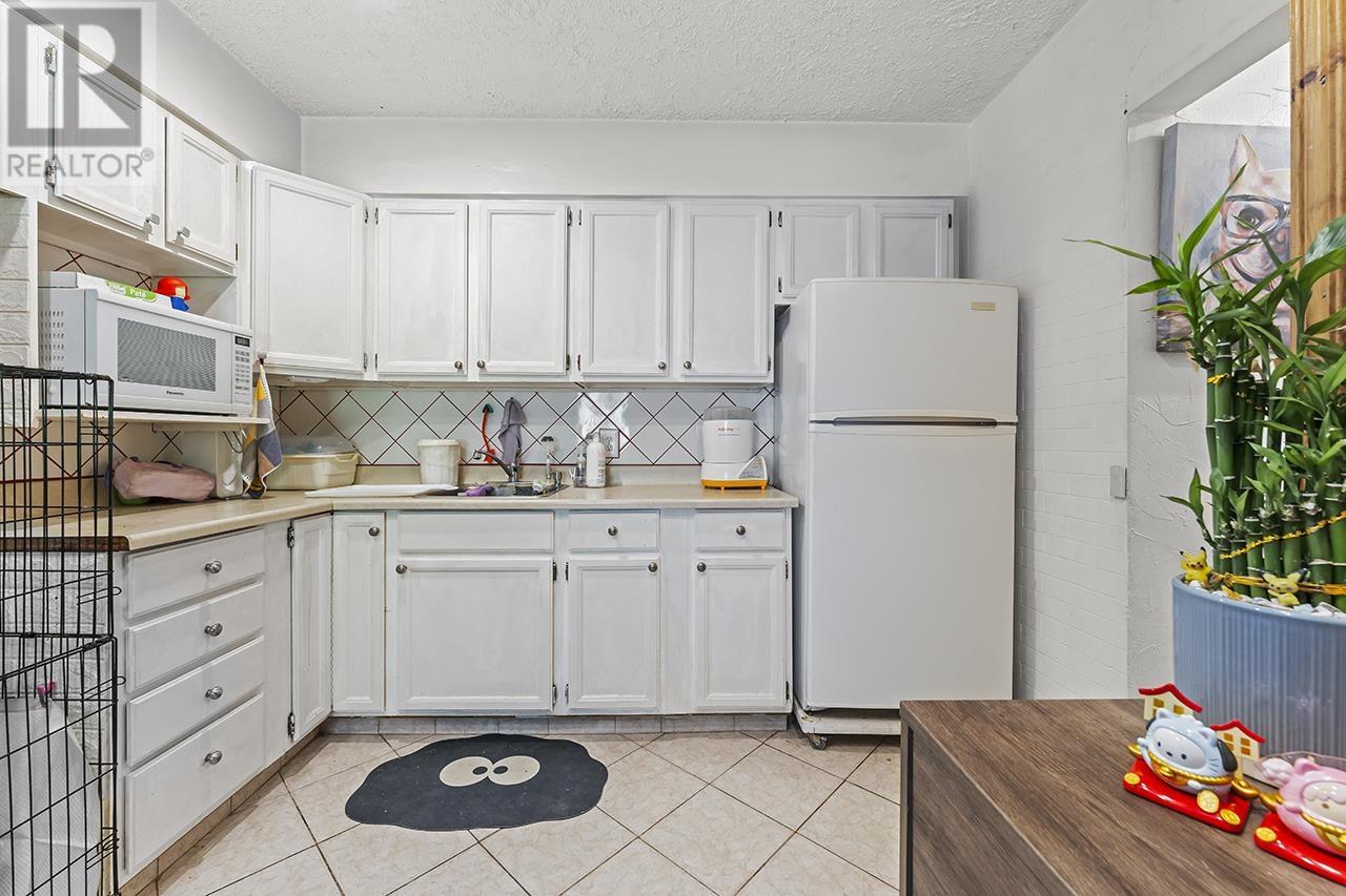 4867 Chatham Street, Vancouver, British Columbia  V5R 3Z1 - Photo 6 - R3018437