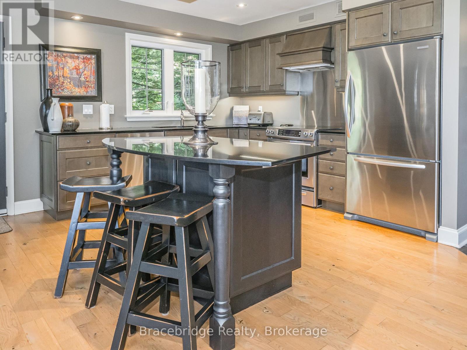 Sandfield 4 Week 1 - 3876 Muskoka Rd Hwy 118 W, Muskoka Lakes, Ontario  P0B 1J0 - Photo 10 - X12237207