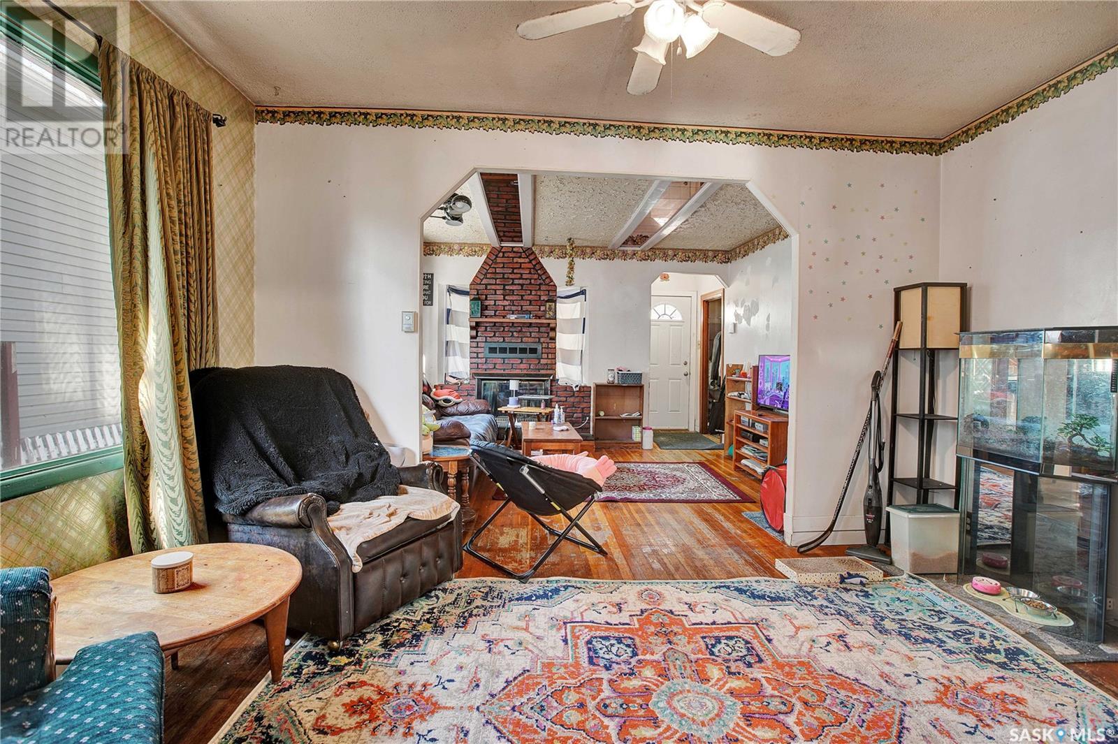 Property at 840 I AVENUE S image 3