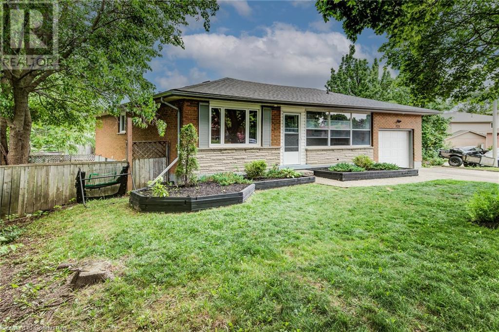Property at 223 WILLIAMSBURG Road image 2
