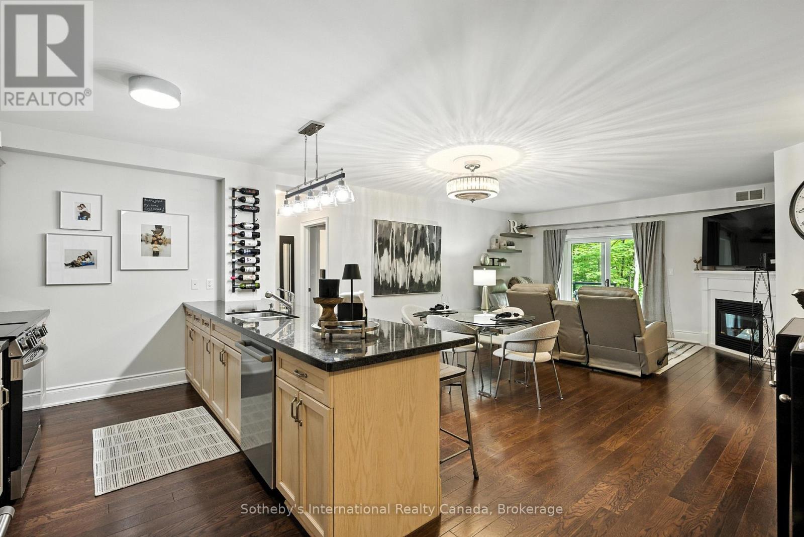 106 - 391 James Street W, Gravenhurst (Muskoka (S)), Ontario  P1P 0A5 - Photo 15 - X12237219